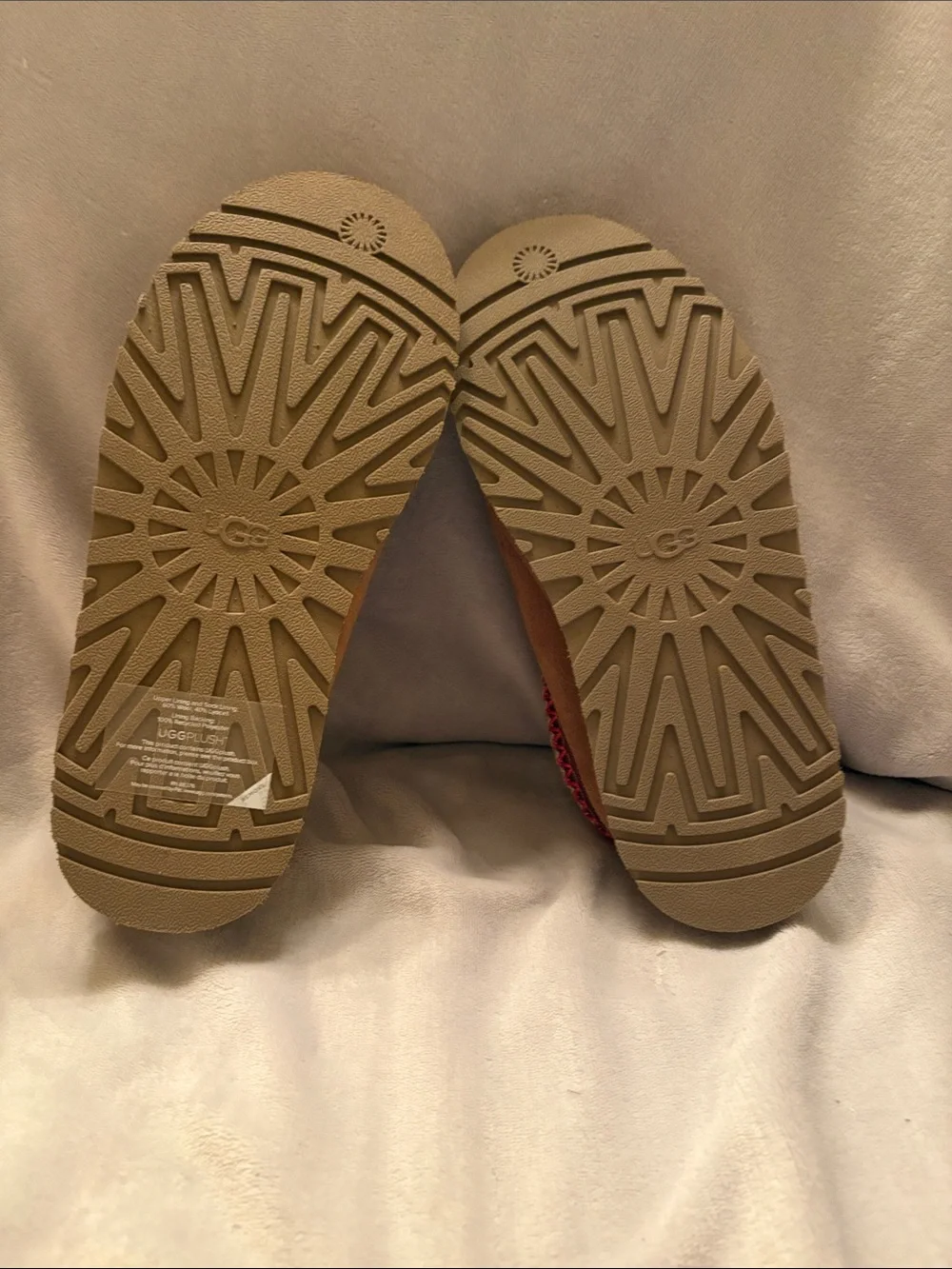 UGG kids Chestnut Suede Slip-On Slippers with Red Trim